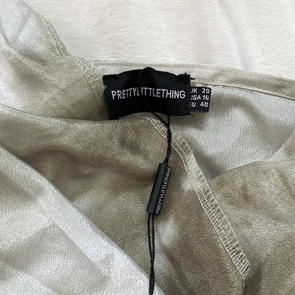 NWT Pretty Little Thing Plus Khaki Tie Dye Bodycon Dress - Picture 4 of 5